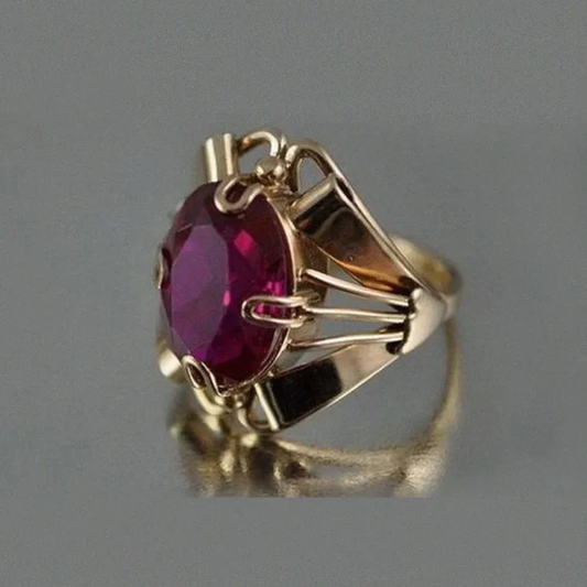 Anillo vintage de oro con cristal granate 