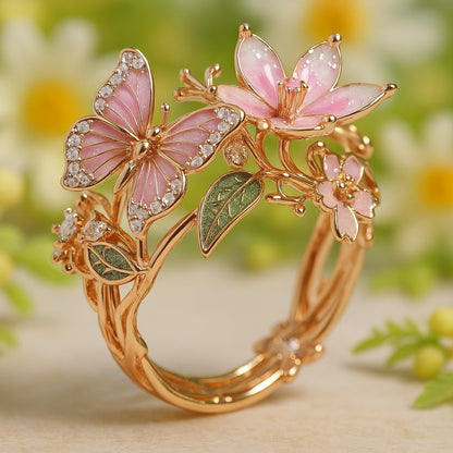Anillo de circonita con mariposa brillante natural