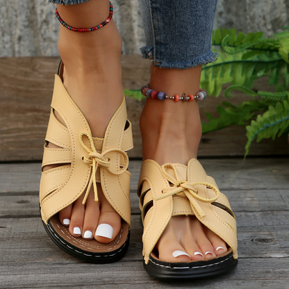 Sandalias cómodas e informales Kamila™