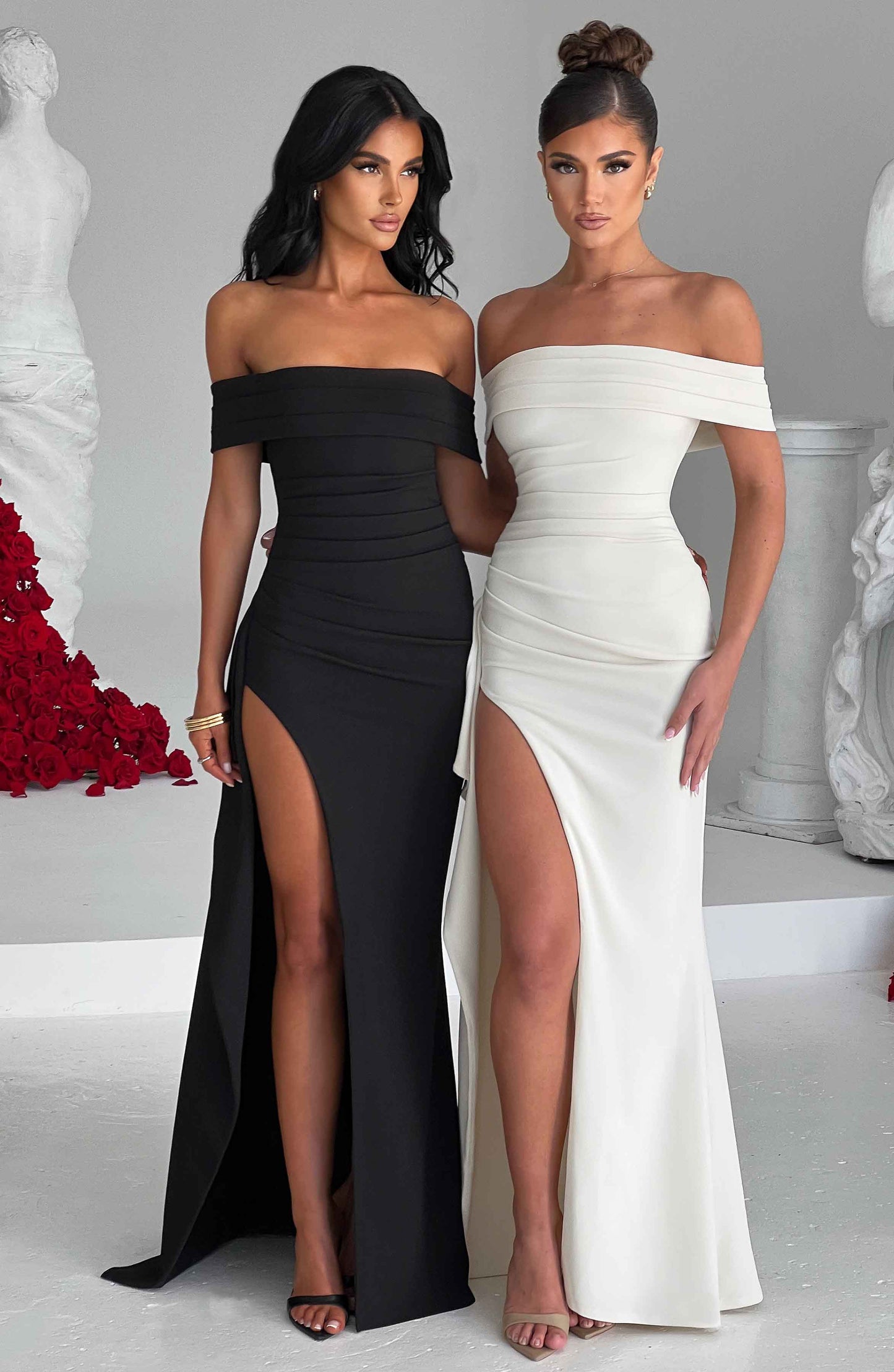 Renata™ | Vestido largo con cuello halter 