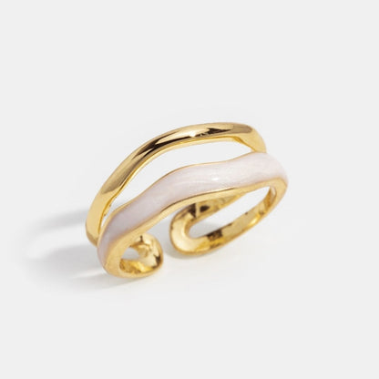 Anillo Sahara de capas doradas