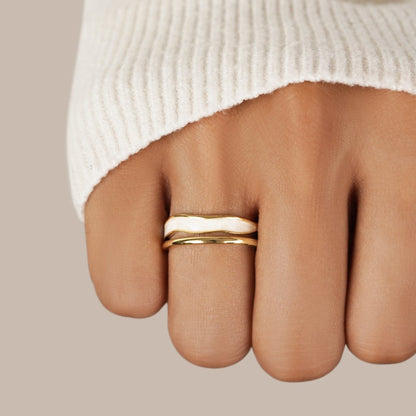 Anillo Sahara de capas doradas
