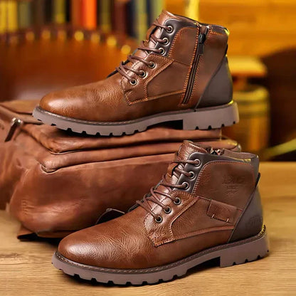 Jethro | Botas con cordones de piel resistente
