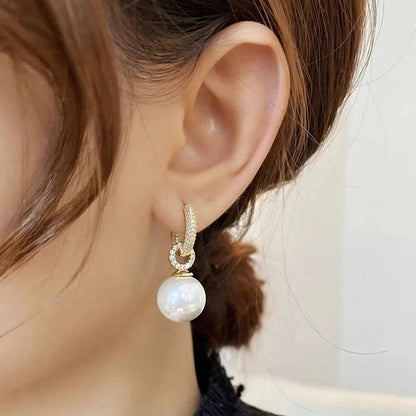 Elegantes pendientes de perlas 